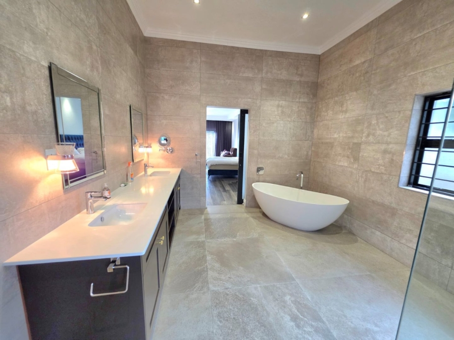 4 Bedroom Property for Sale in Panorama Free State